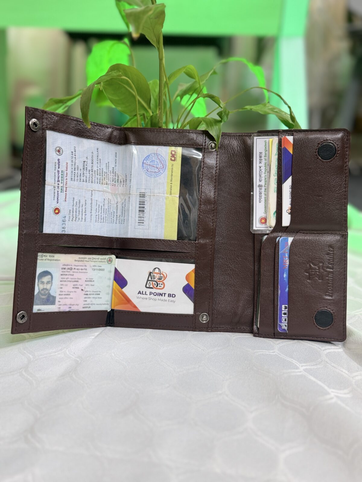 4-in-1 Premium Leather Multi-Functional Wallet - Image 6