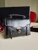 High-End Ladies’ Multi-Layer Handbag – PU Leather with Polyester Lining 👜✨ - Image 3