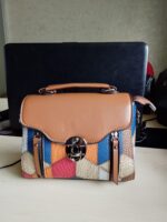 High-End Ladies’ Multi-Layer Handbag - Image 2